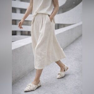 Seychelles Bed & Breakfast Bow Flats | Linen Tan & White | Size 10 | Like New